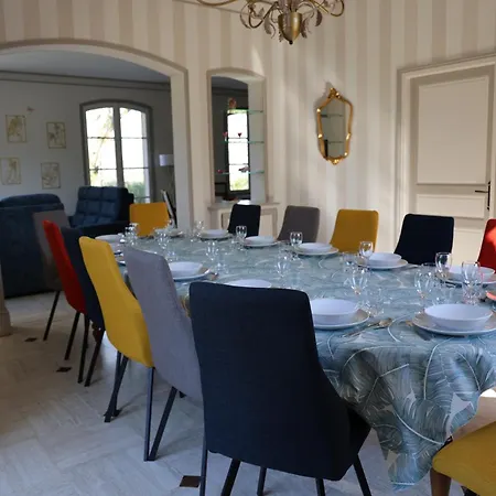 Les De La Monerie Saint-Aubin-du-Pavoil