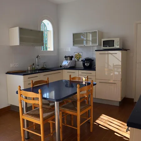 بيت للعطل Les De La Monerie Saint-Aubin-du-Pavoil